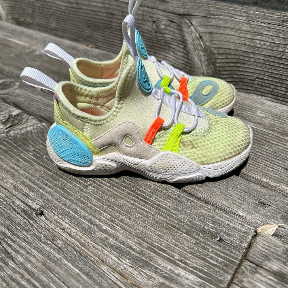 Nike Huarache E.D.G.E toddler 9